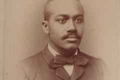 John E Hunter